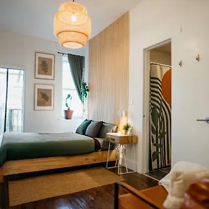  Homestay Private With Private Bathroom And Backyard