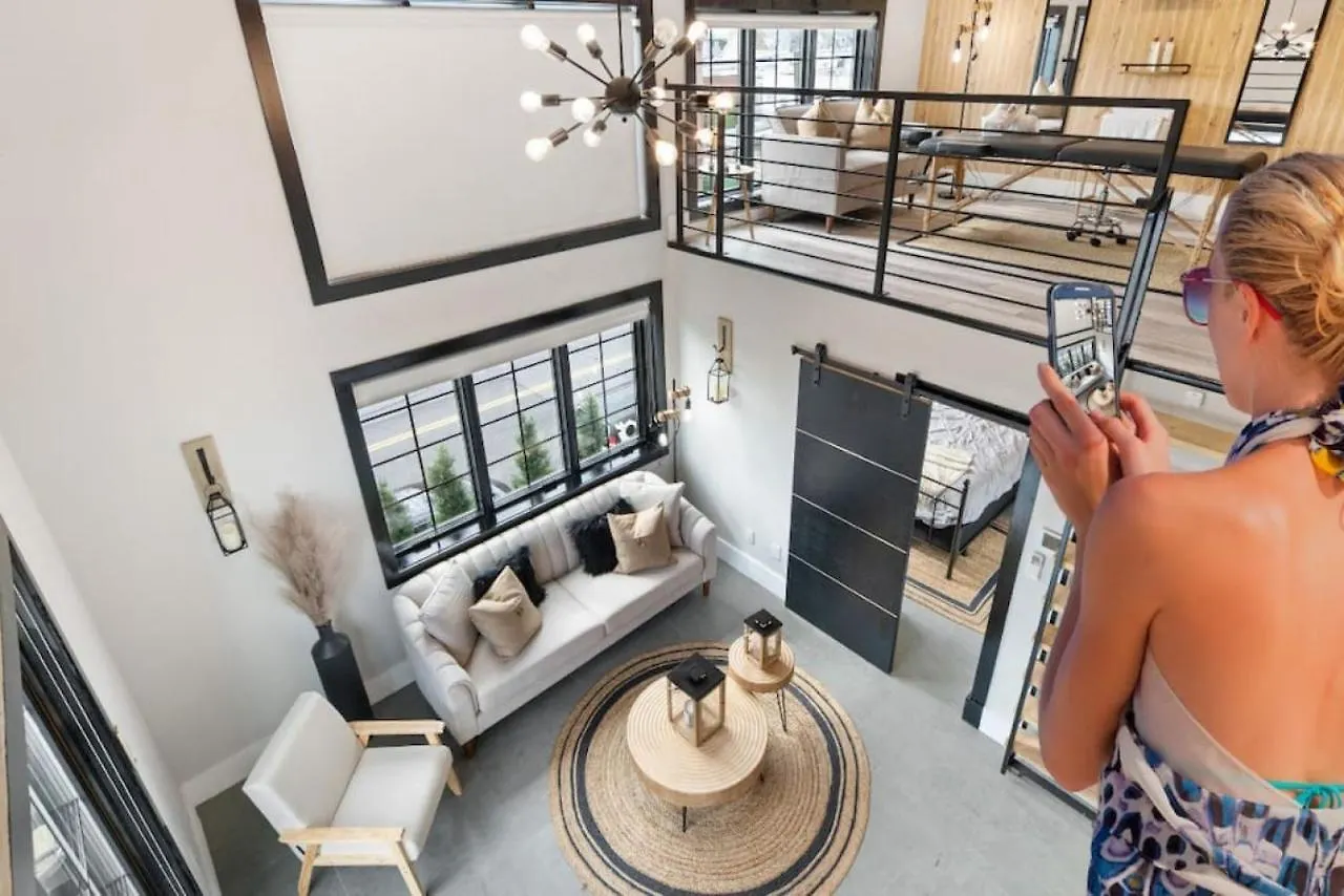Nyc Skyline Views, Sauna & Rooftop - Romantic Escape At 
