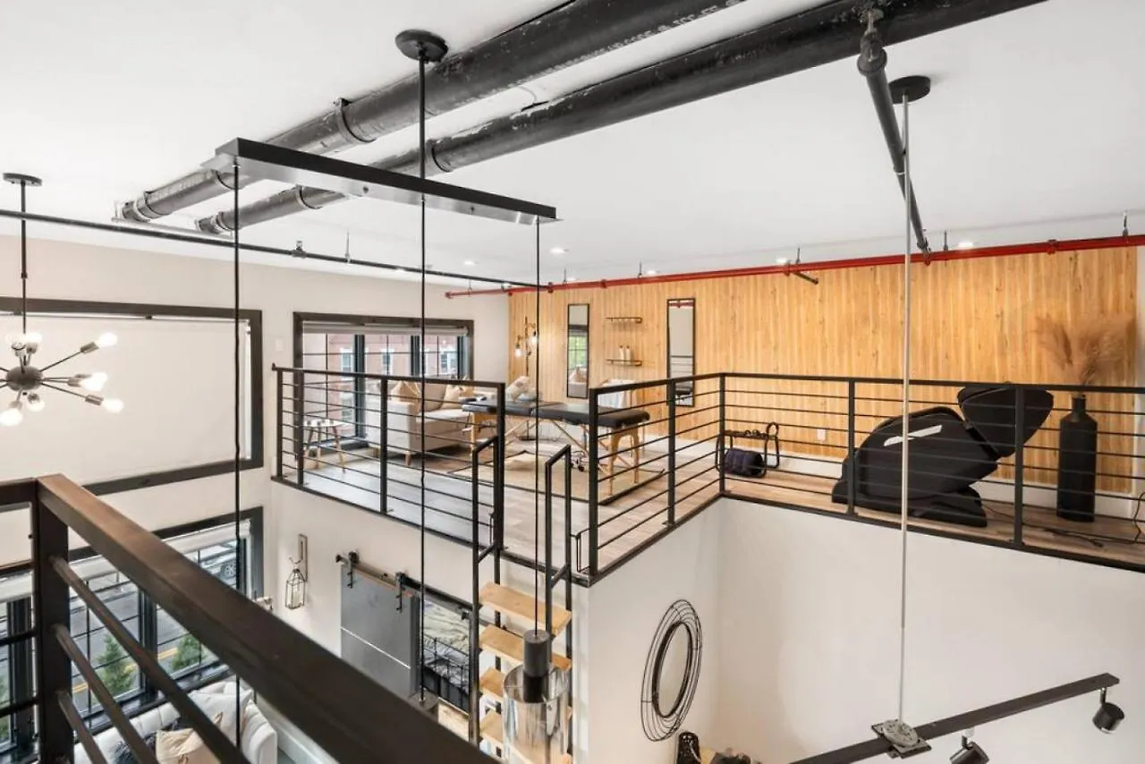 Nyc Skyline Views, Sauna & Rooftop - Romantic Escape At 